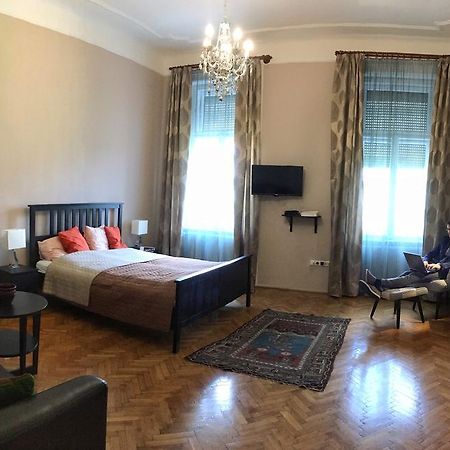Diamonds Apartment With 2 Rooms Near Guzsdu Udvar Будапешт Екстер'єр фото